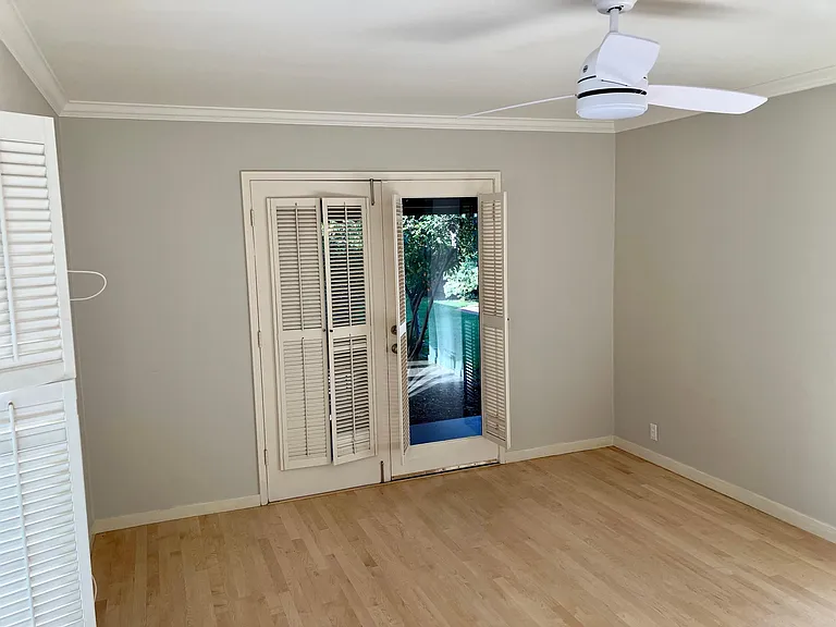 1660 Oak Ave — Photo 16