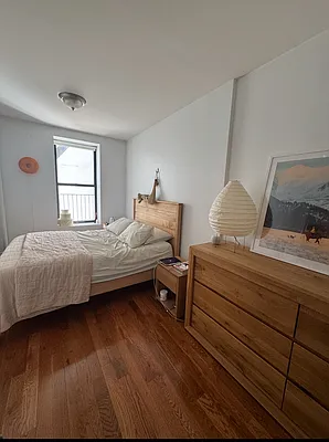 Rented by Geraldine Capasso, LREB | media 5