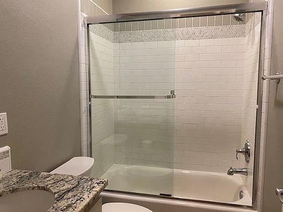 4th image of 105 Mirabel Pl
