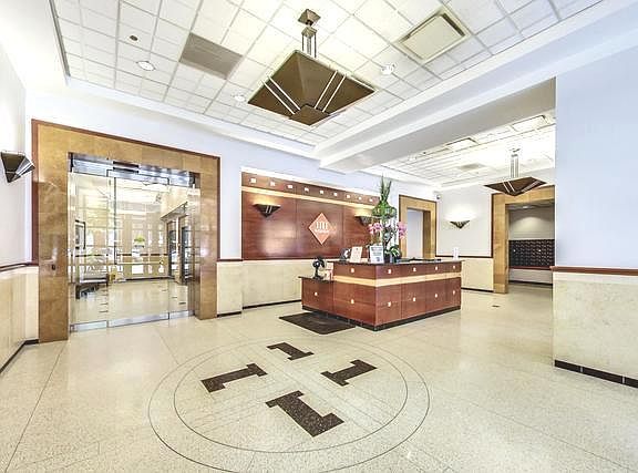 2nd image of 1111 S Wabash Ave APT 1106
