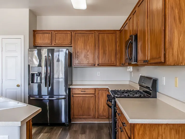 9259 Hidden Harbor Ave — Photo 5