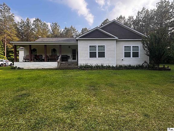 2nd image of 1143 Centerpoint Rd
