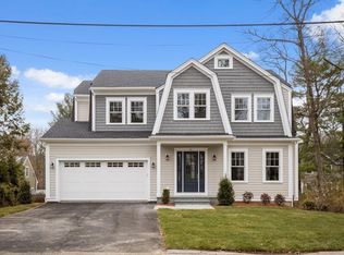 11 Cushing St, Lexington, MA 02420