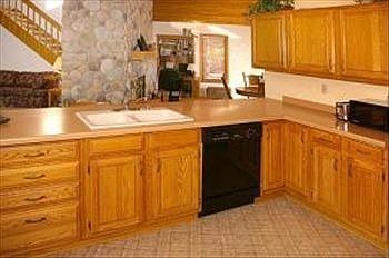 2nd image of 1068 Whittier Ln