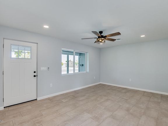 4th image of 11131 W Indiana Ave