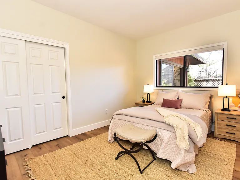 Laurelbrook Ct — Photo 17