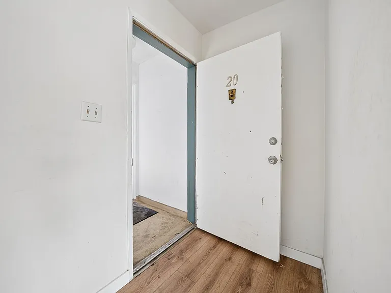 16900 Parthenia St #8625 — Photo 43