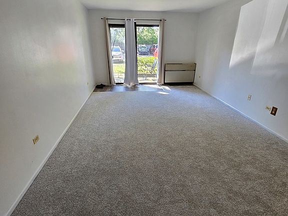 2nd image of 716 Prescott Dr APT 101