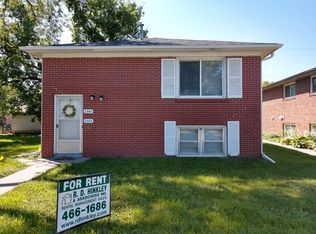 2347 F St, Lincoln, NE 68510