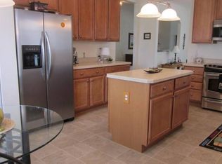 6140 Pondside Dr, Hamilton Twp, OH 45039