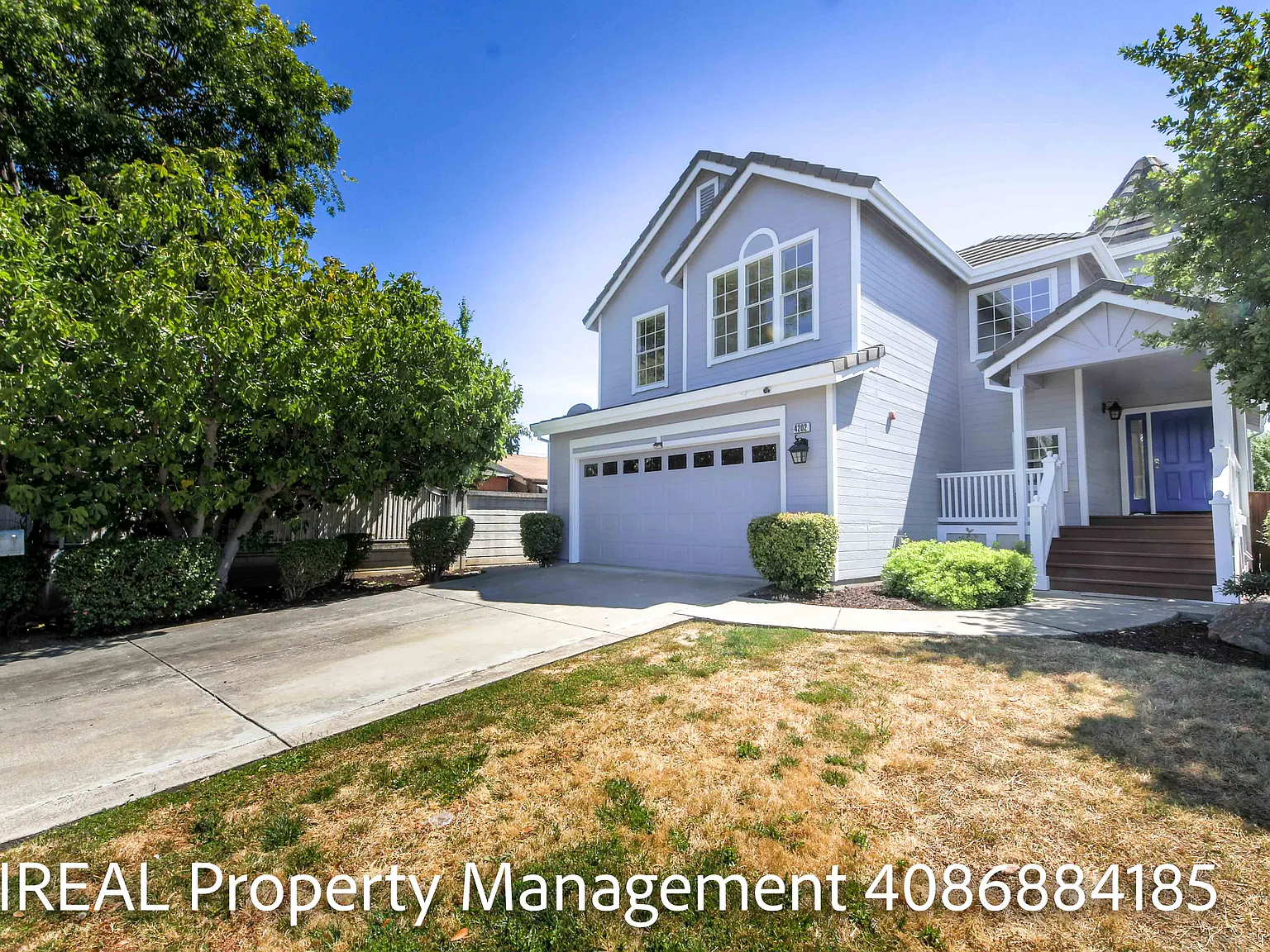 5 bed, 2.5 bath, 2308 sqft, $5,200 — Photo 3