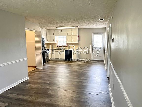 4th image of 116 Fairhaven Ct #D
