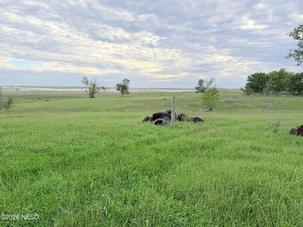 17829 385th Ave, Redfield, SD 57469