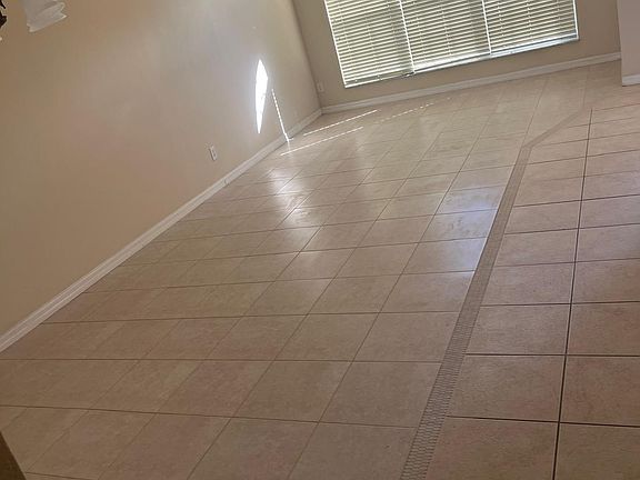 5th image of 2651 Eagle Canyon Dr N