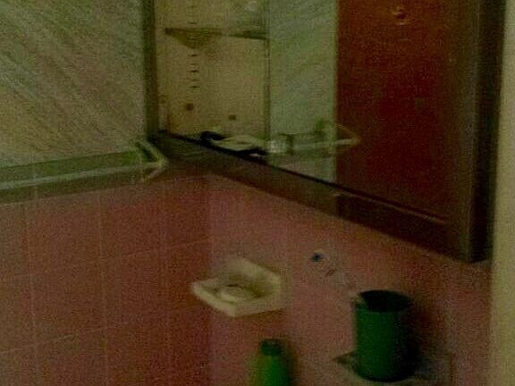 4th image of 1152 Oakview Dr