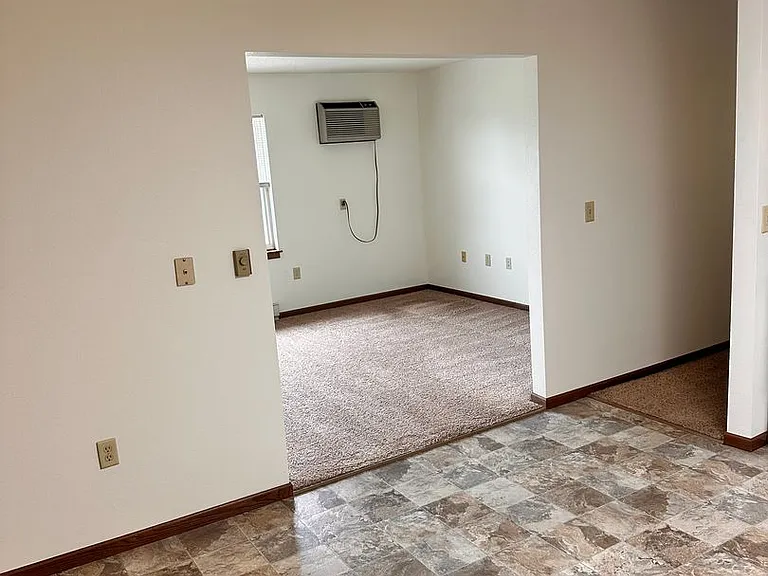 4908 Coventry Ct — Photo 23