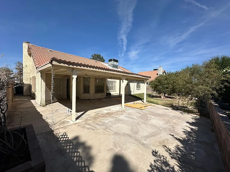 1585 Rowan Tree Dr — Photo 13