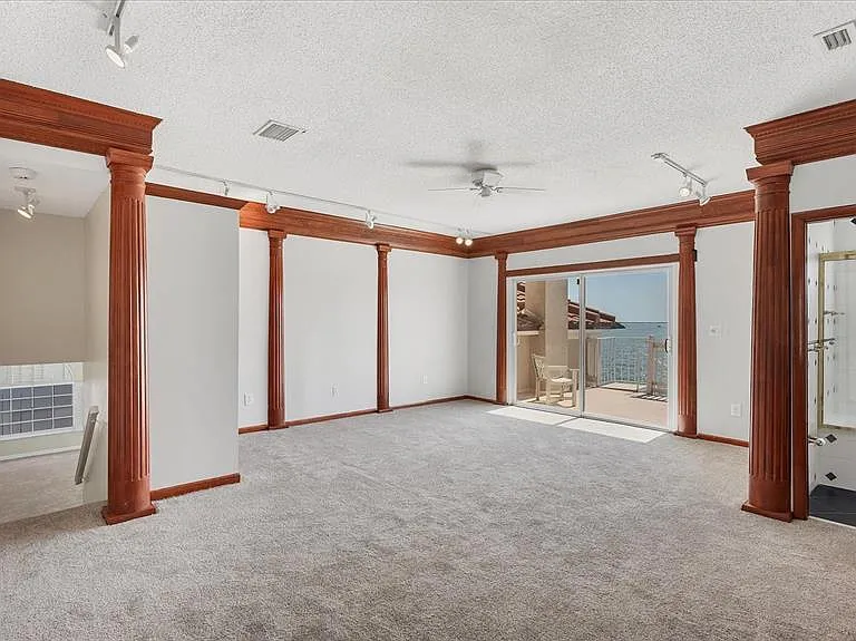 120 Sands Point Dr — Photo 29