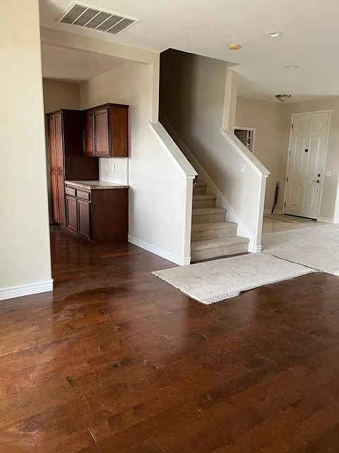 111 W Reese Ave — Photo 4