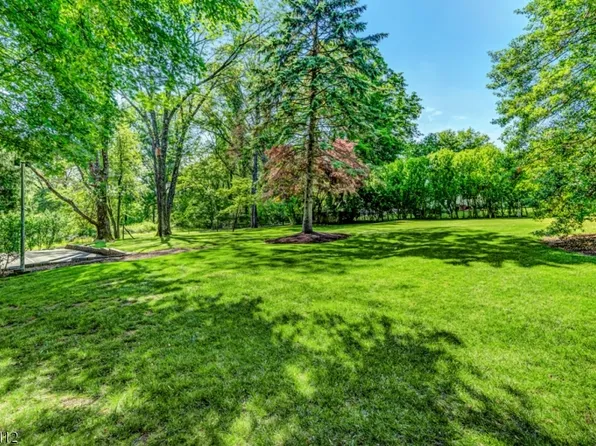 4-2 McWilliams Terrace, Bernardsville Boro, NJ 07924