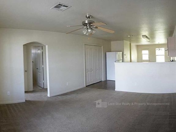 4th image of 406 Brittney Way APT A