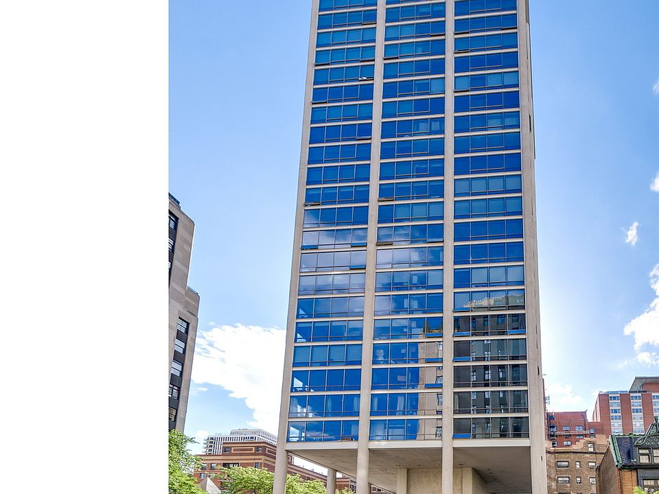 1st image of 1300 N Astor St Unit 26AS