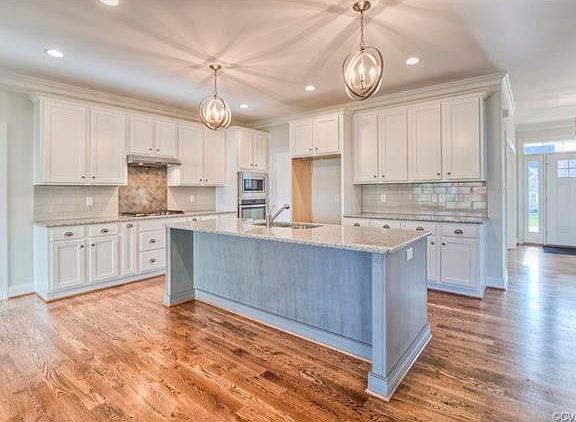 5th image of 5700 Cameron Creek Ct