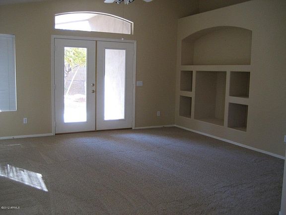 3rd image of 10413 N Raintree Dr
