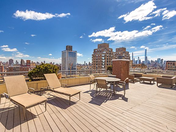 4th image of 250 W 89th St APT 9J