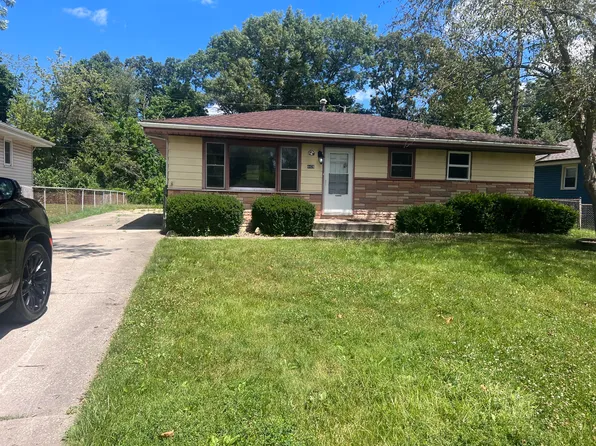 4428 16th St, Hobart, IN 46342