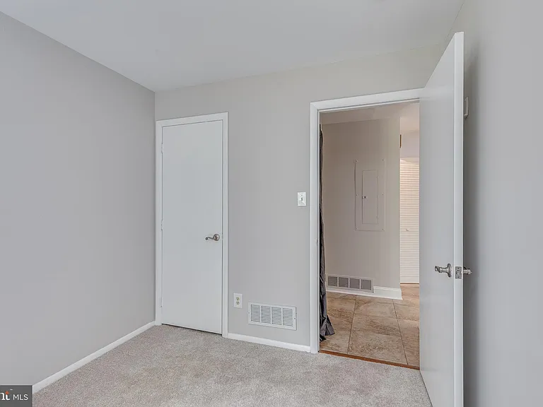 34 Foxglove Dr — Photo 15