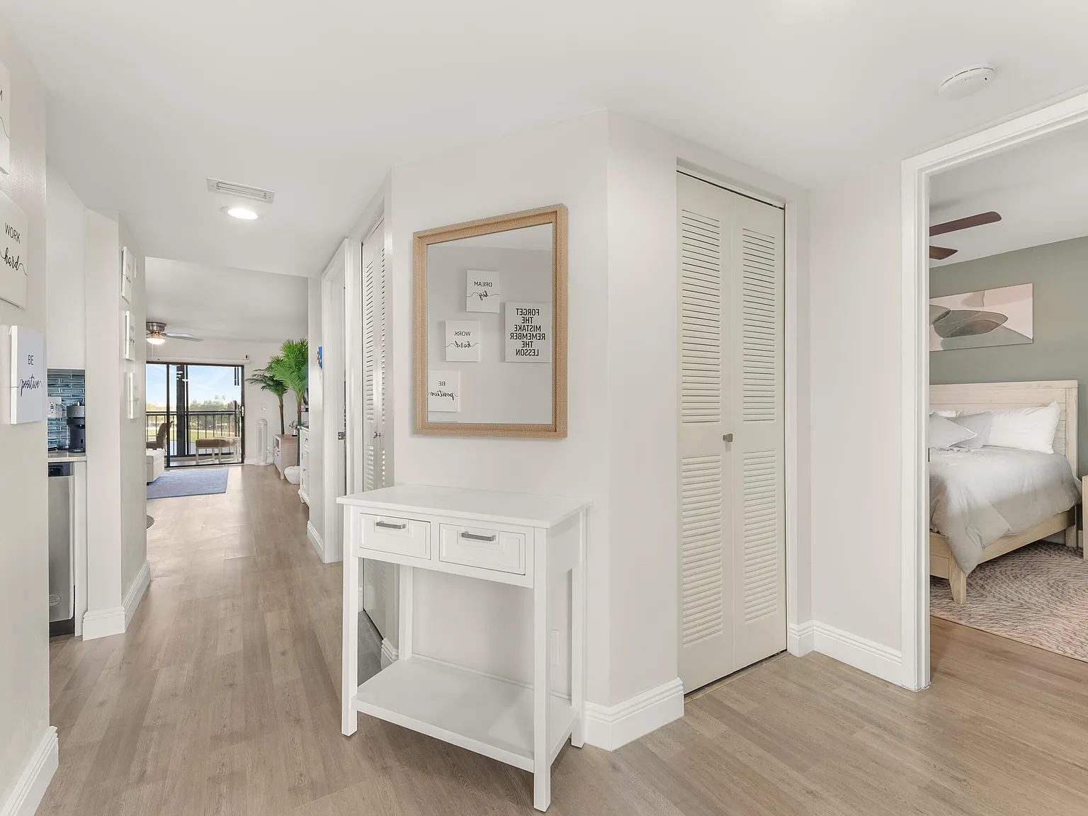 2 bed, 2.0 bath, 1220 sqft, $3,300 — Photo 3