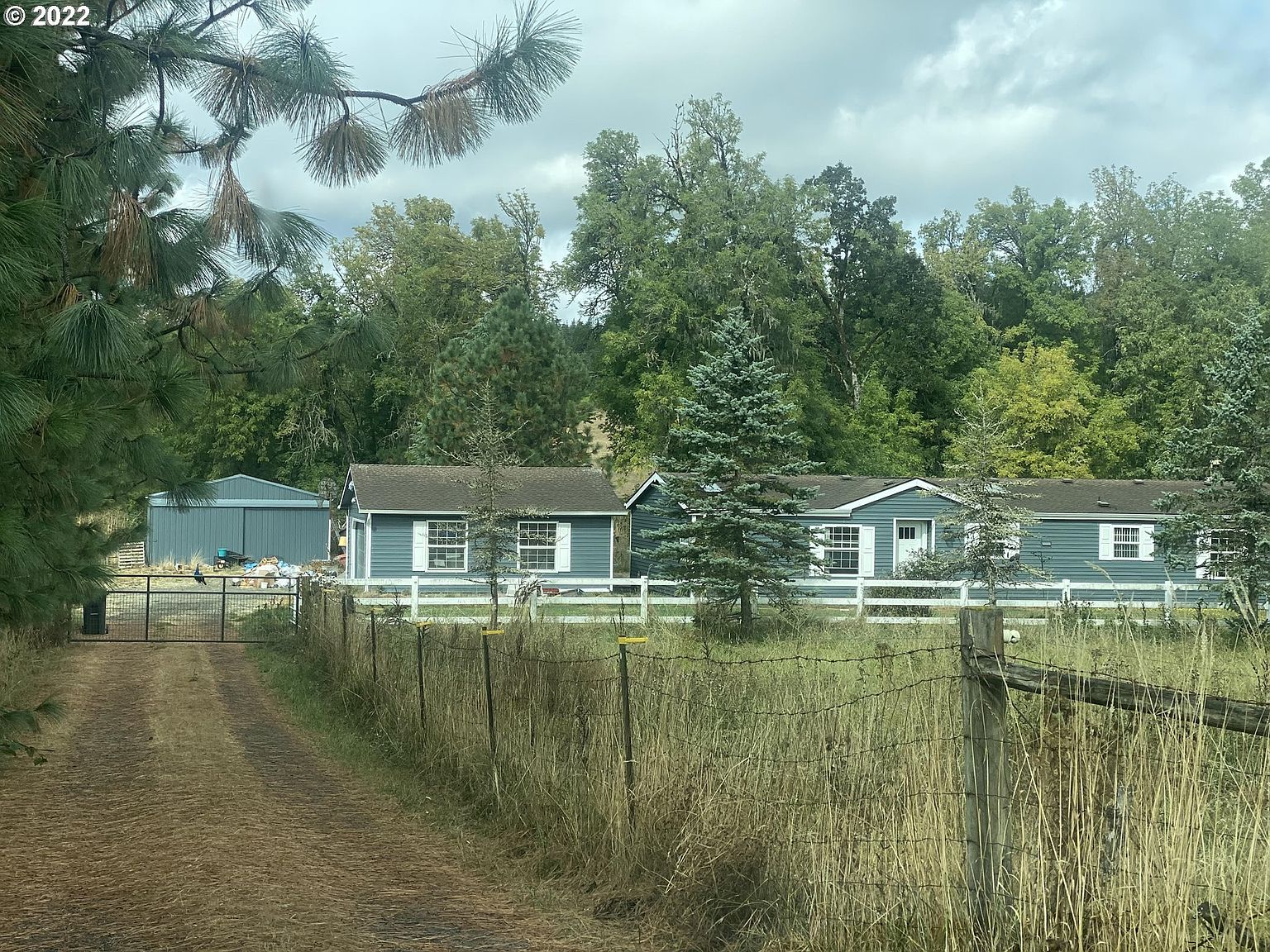 1015 Perrydale Rd, Dallas, OR 97338 Zillow