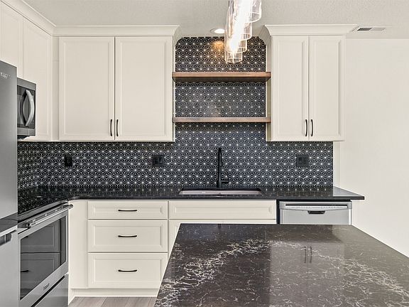 5th image of 8302 Westown Pkwy Unit 1102