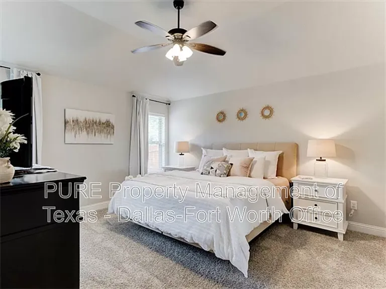 1612 Town Creek Cir — Photo 17