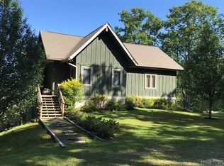 278 Spring House Rd, Lake Toxaway, NC 28747
