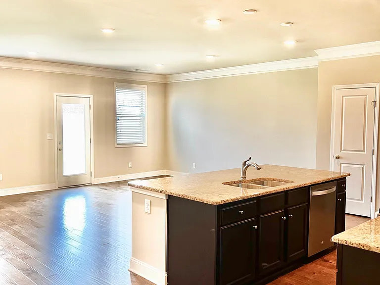 3383 Pearl Ridge Way — Photo 6