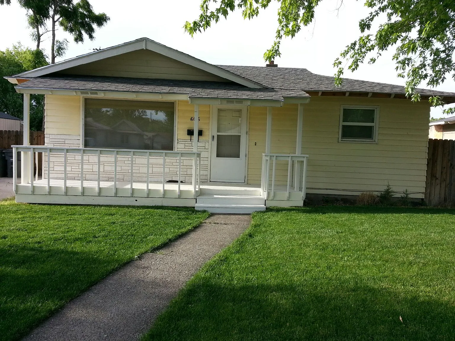 606 W 16th Ave photo 1