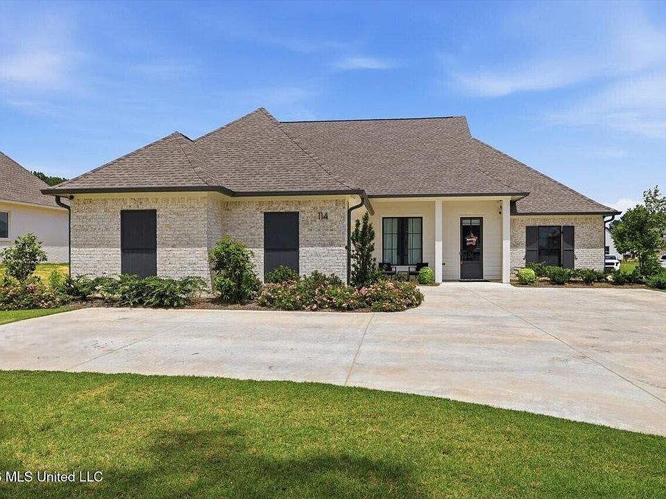 1st image of 114 Katherine Ln