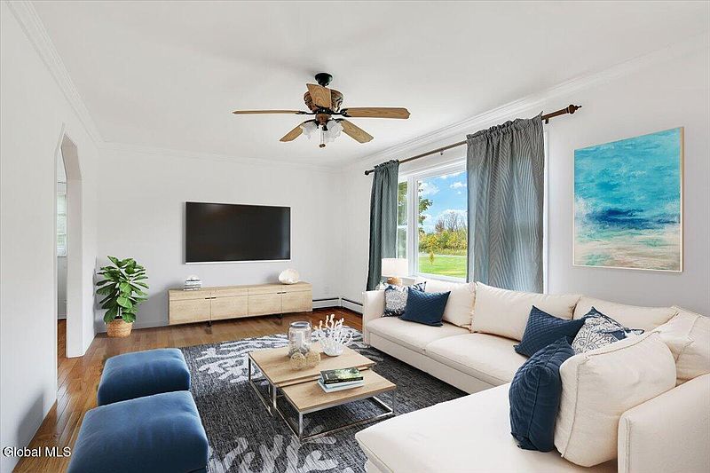 3rd image of 508 McKnight Road