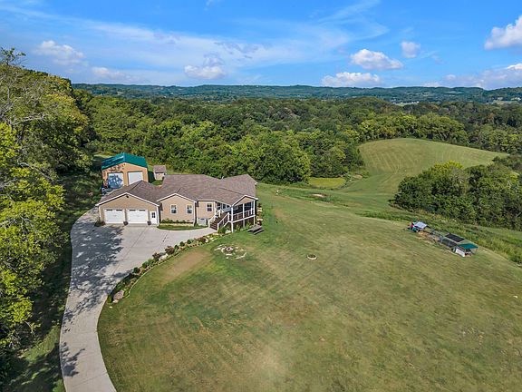 35th image of 2770 E Sheepneck Rd