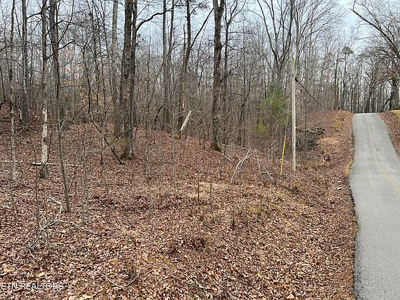 2nd image of Eagle Point Dr