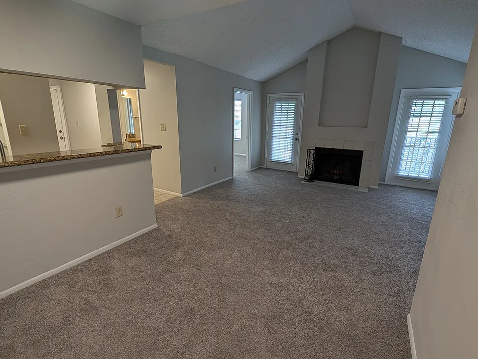 224 Afton Sq #301