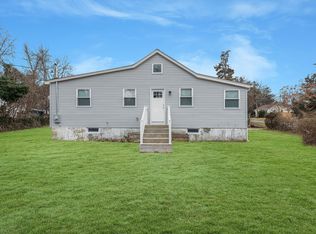 364 Dogwood Rd W, Mastic Beach, NY 11951