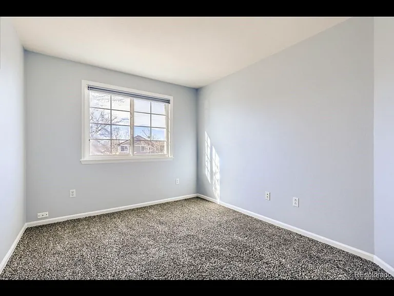 18875 E Saratoga Cir — Photo 10