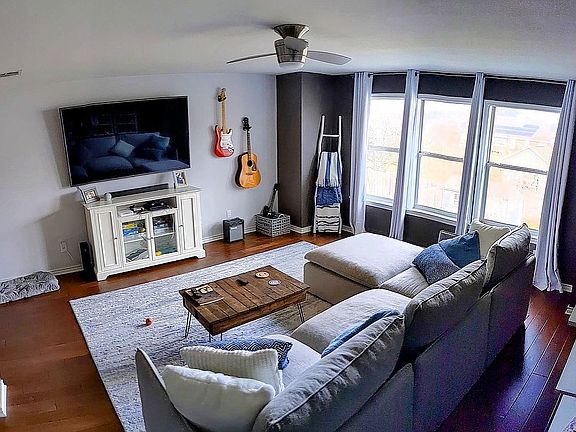 5th image of 136 Justin Leonard Dr