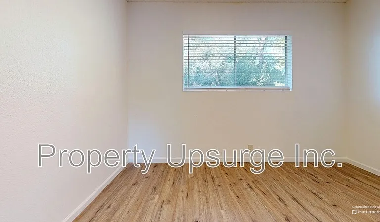 2737 Gilmore Ln #1 — Photo 7
