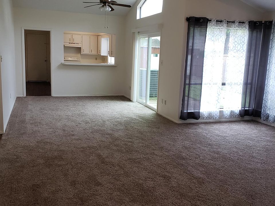 1st image of 561 Harvest Hill St