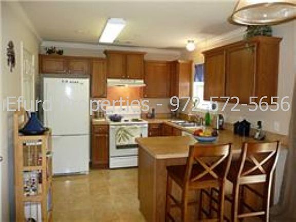 2nd image of 611 Oriole Blvd APT 504