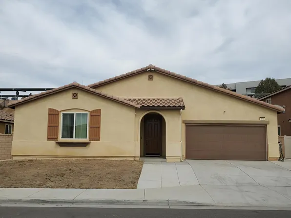 874 Genaro Dr, Perris, CA 92571